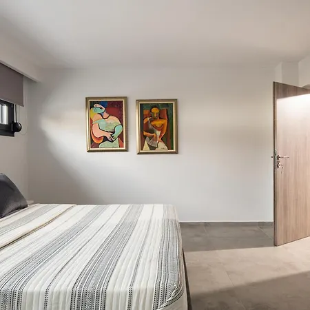 别墅 The Black Pearl