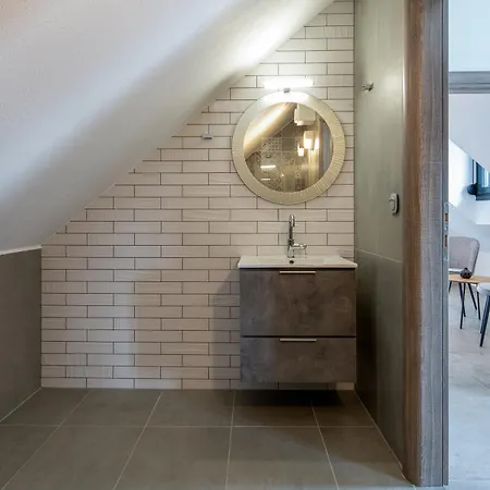 别墅 The Black Pearl *