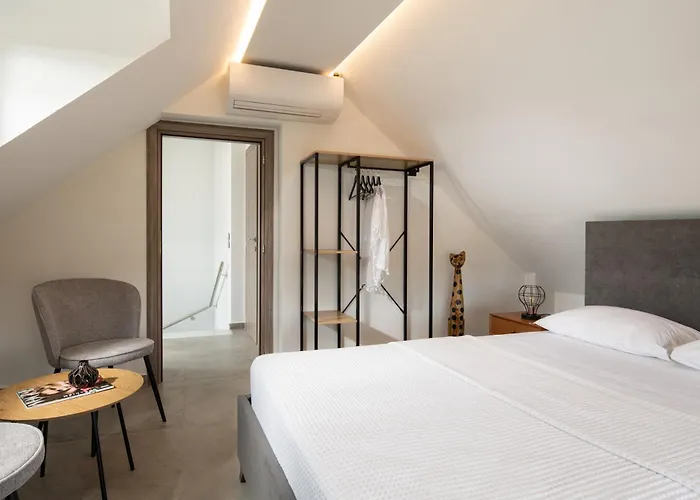 别墅 The Black Pearl *