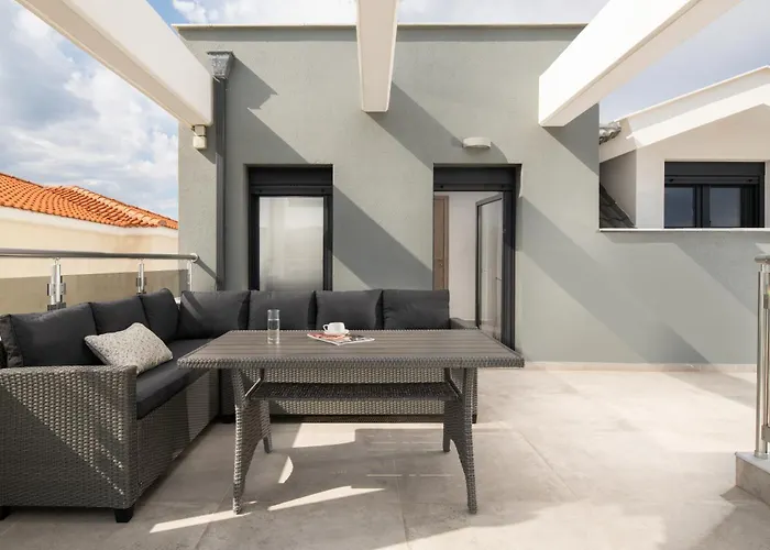 别墅 The Black Pearl